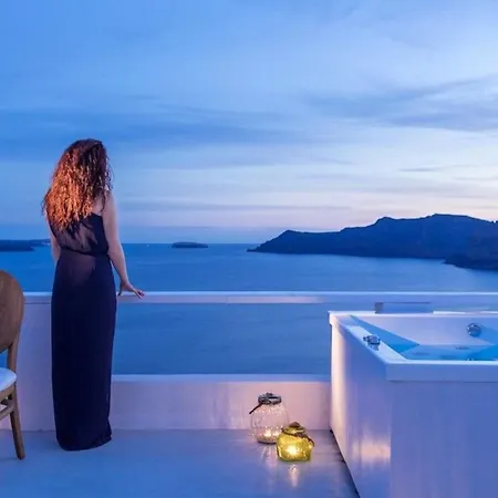 Luxury Santorini Pure Bliss Outdoor Plunge Pool Calderaview Tholos (Santorini)
