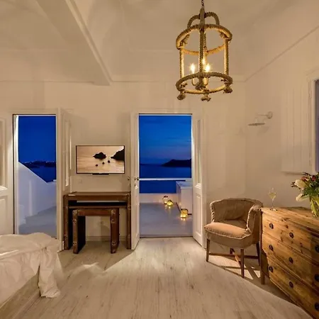 Luxury Santorini Pure Bliss Outdoor Plunge Pool Calderaview